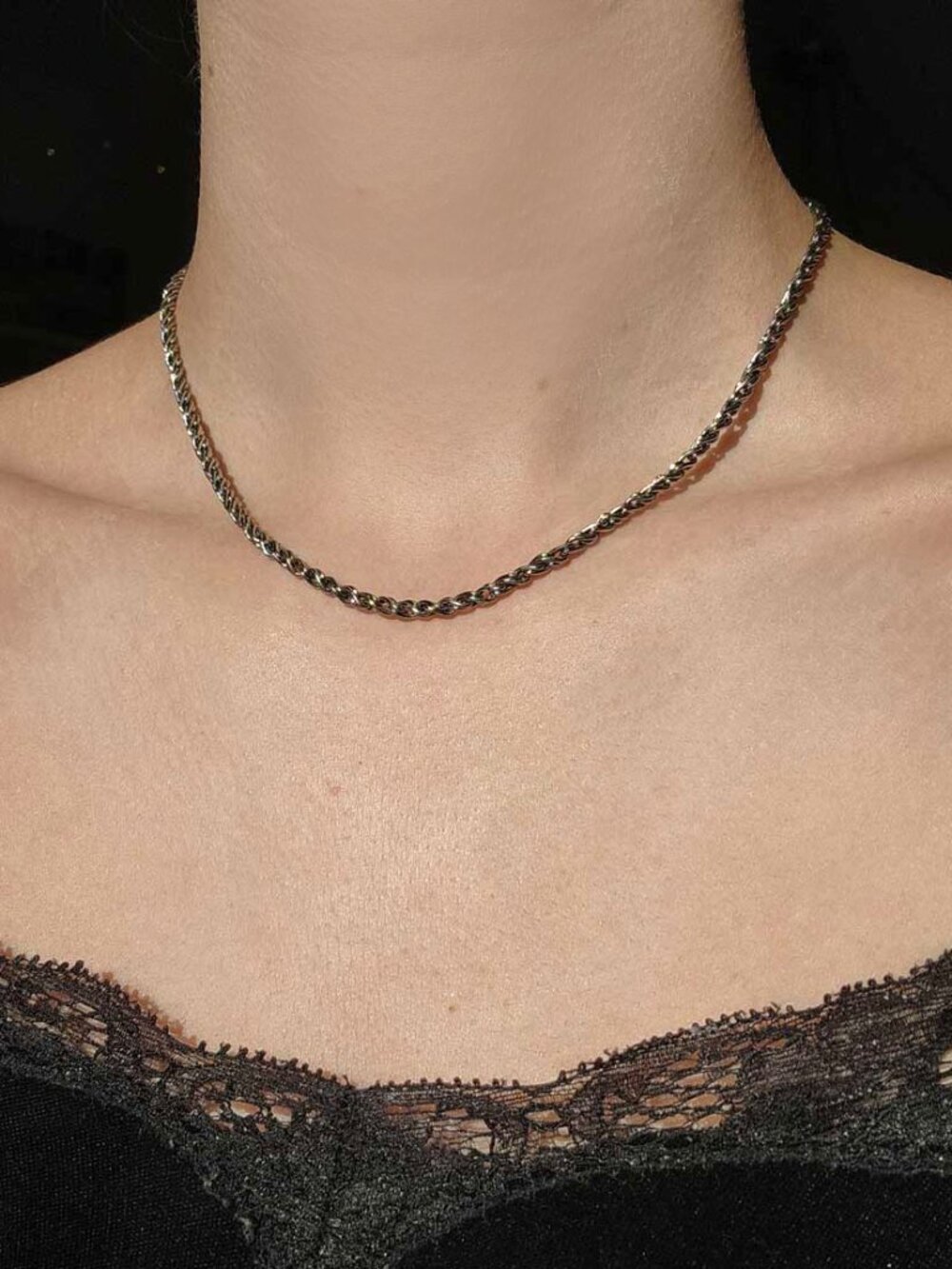 Vintage silver toned 16 inch dainty rope chain